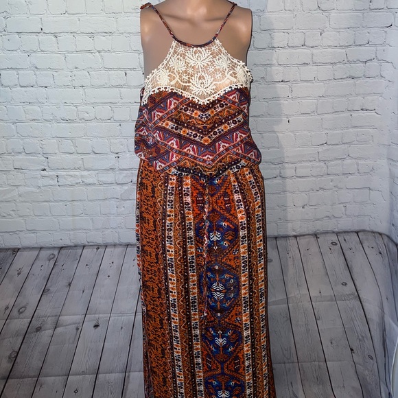 City Triangles Dresses & Skirts - City Triangles Orange, Blue & Cream sleeveless dress size M